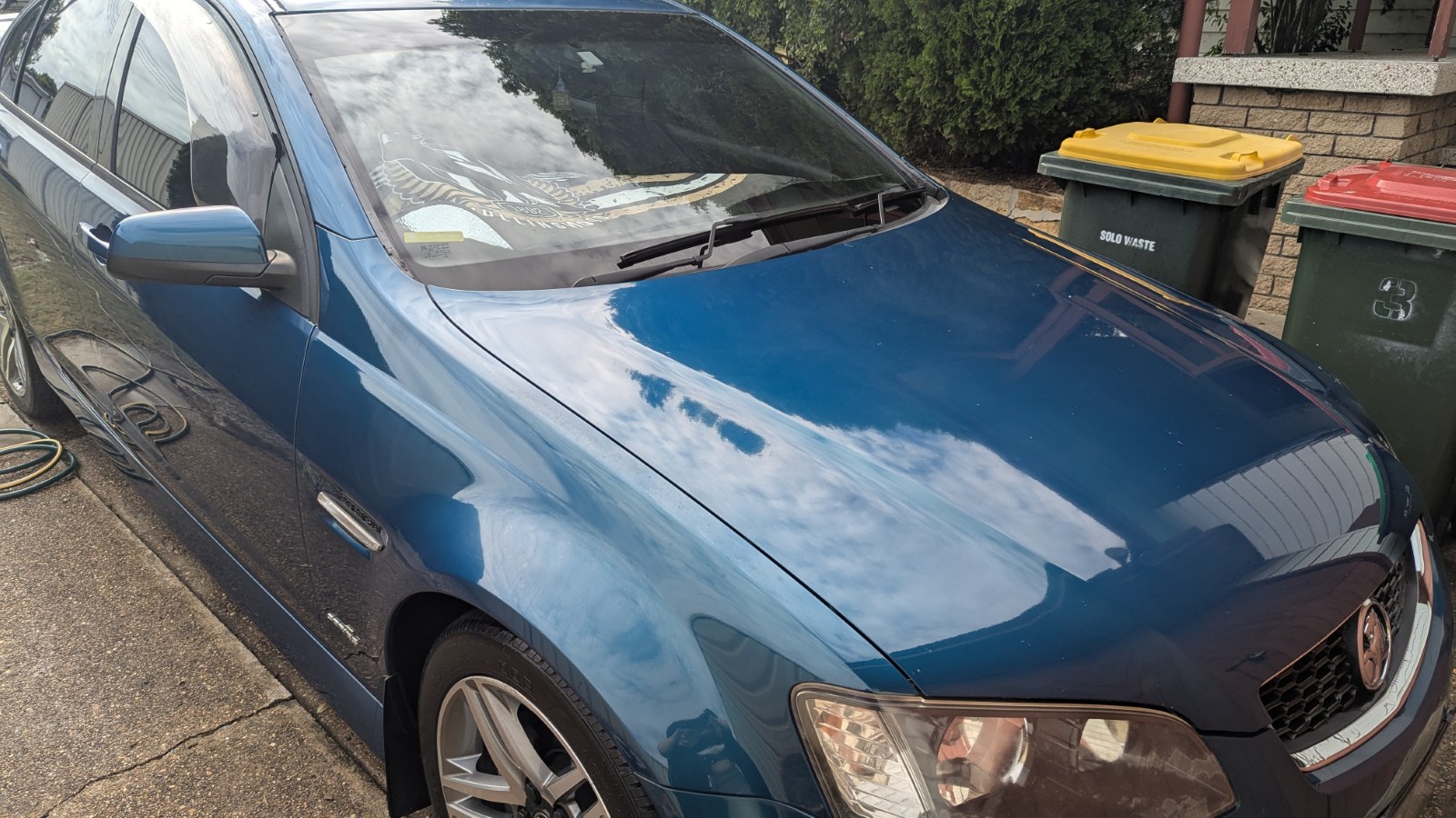 Holden SV6 front after detail